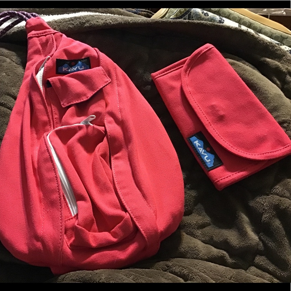 Kavu Mini Winter Rose Backpack w/ matching wallet